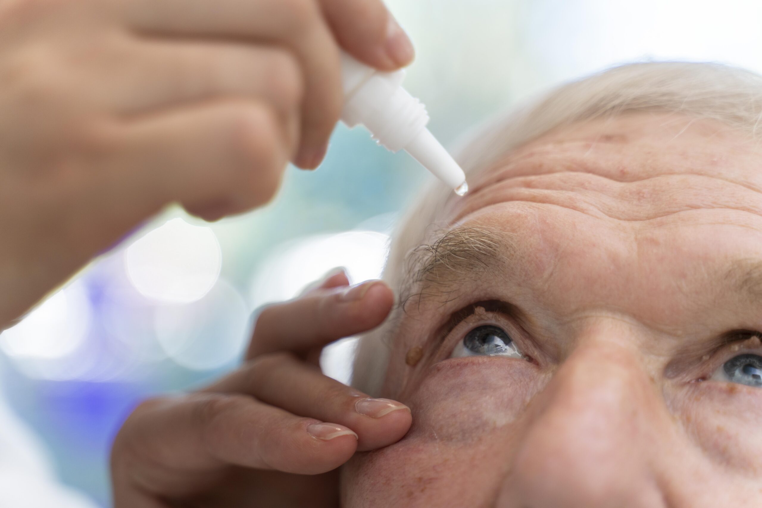 Cataract Surgery in noida